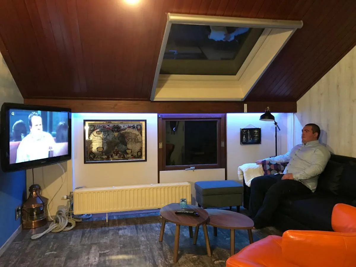 Bed & Breakfast B&B Bij Moemee Ghent